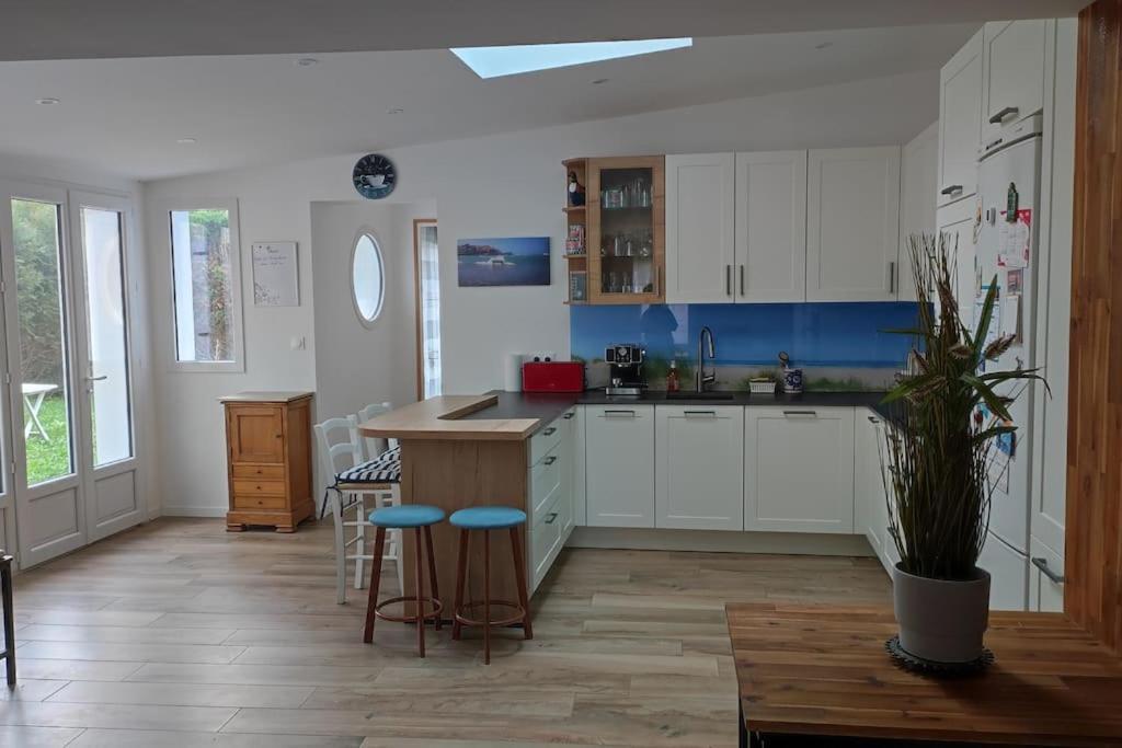 Maison Spacieuse 50 M De La Holiday home
