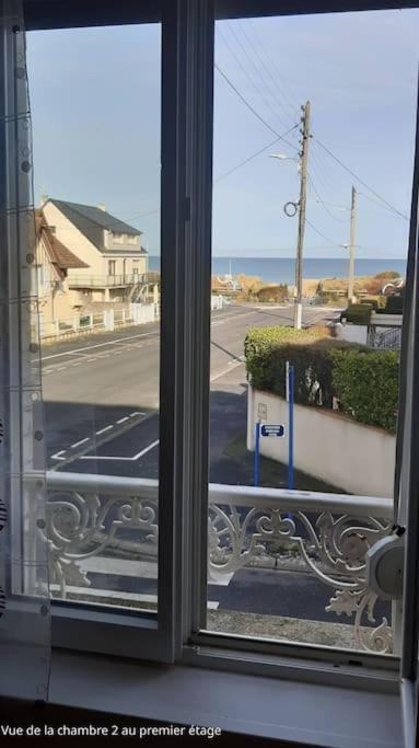 Maison Spacieuse 50 M De La